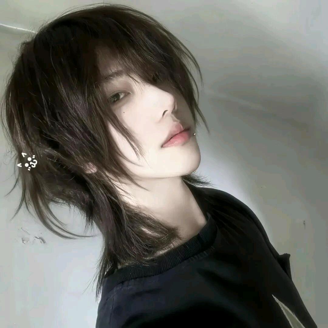 簌月