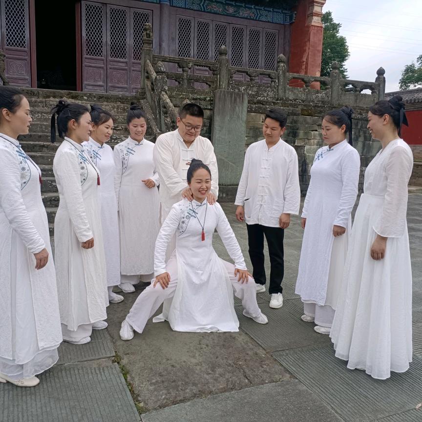 武当常三 （和正调衡中心）