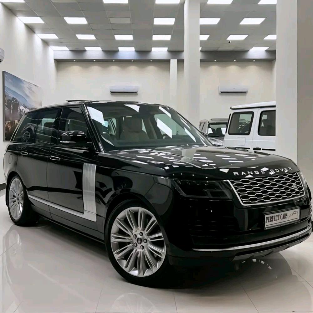 Range rover.