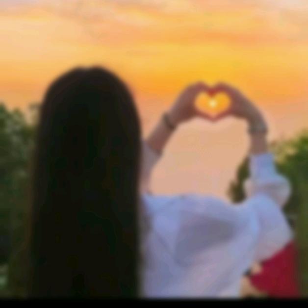 玲玲（不忘初❤️）