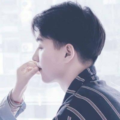 “ Mr • 哪条小鱼干 . ᴳᴱᴰ🍭