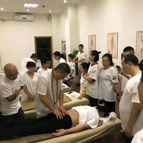 中Yi技能传承朱老师