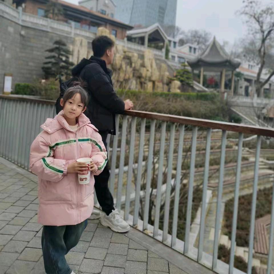 杜飞龙 ✨