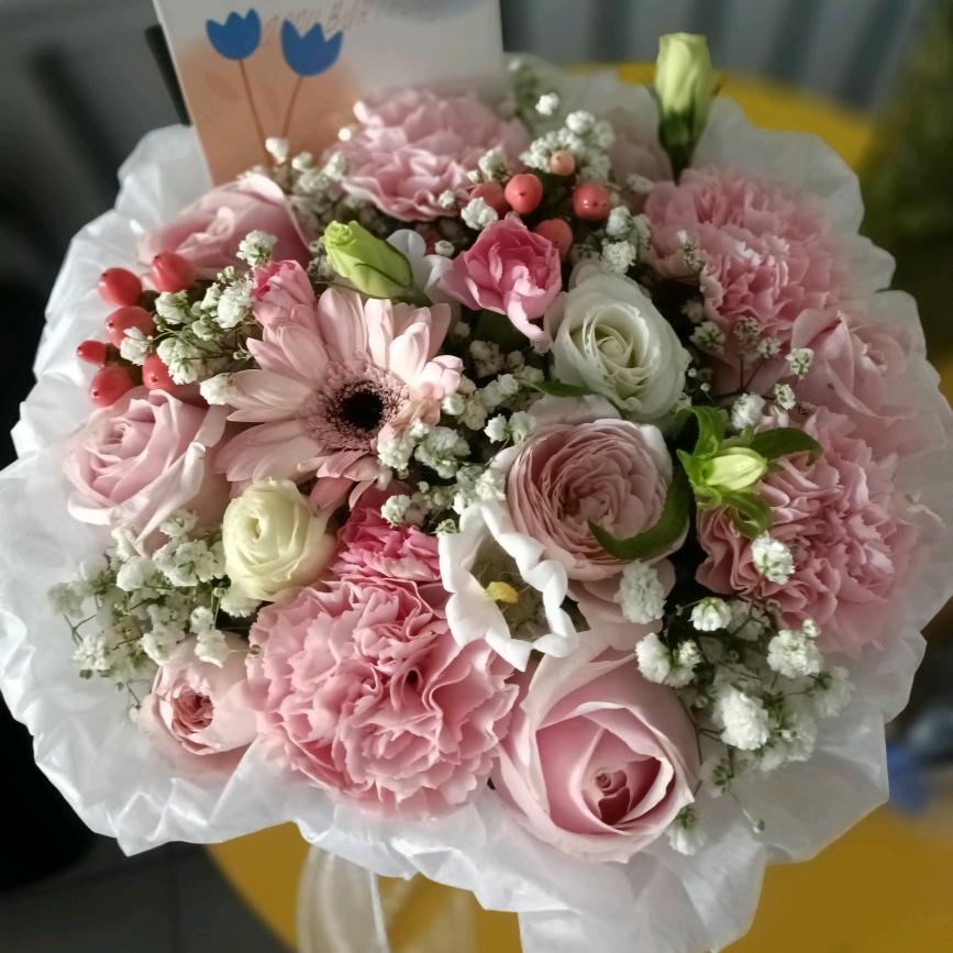 心🐽微微liang