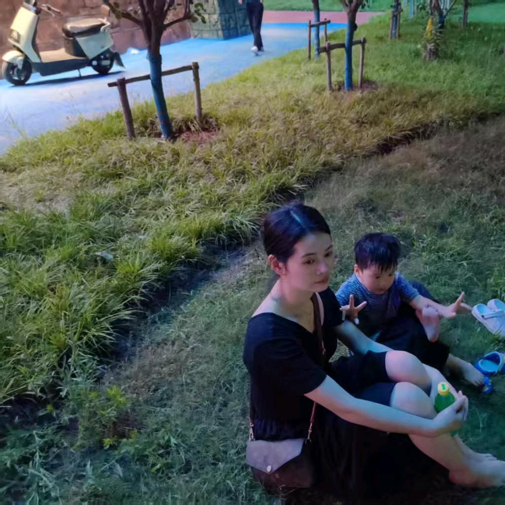 妍妍宝贝
