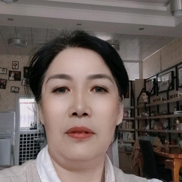 小红