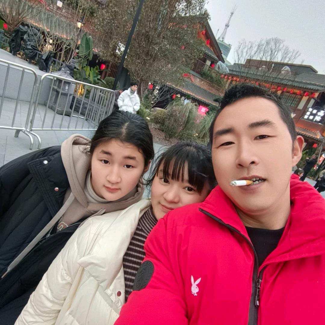 ᐝ᭄ 运满ཻ乾坤࿐