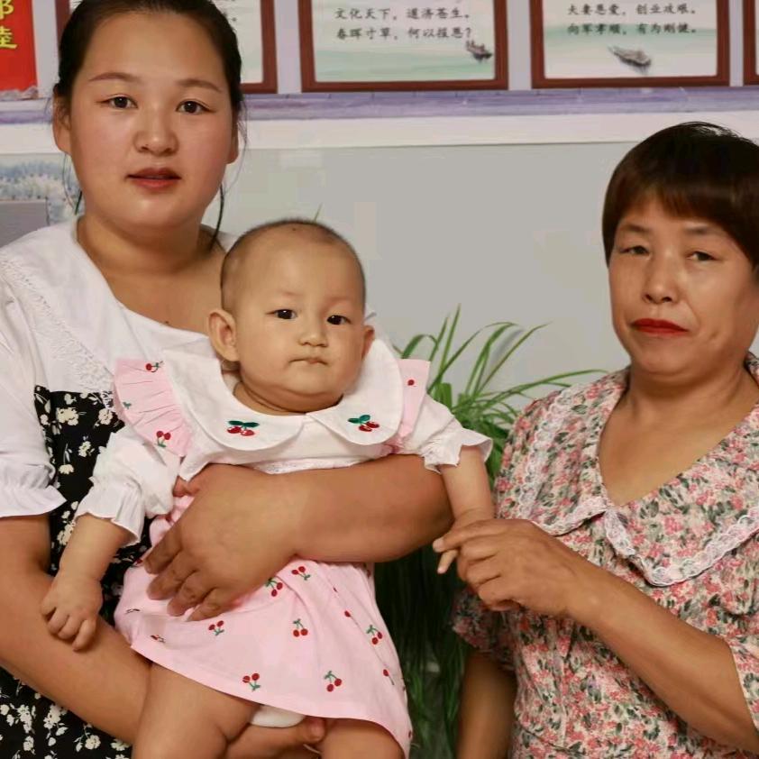 李粉琴