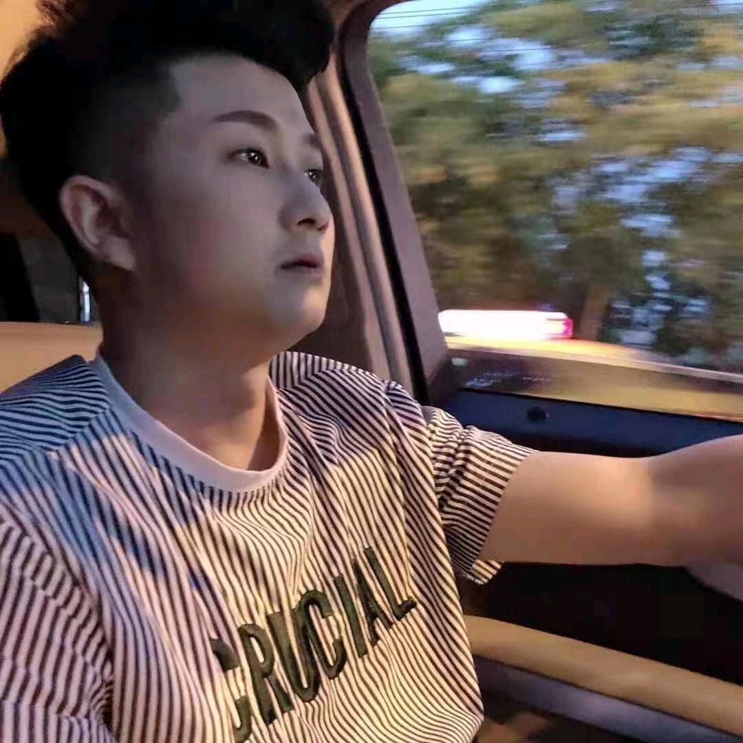 一个描述不清的男人