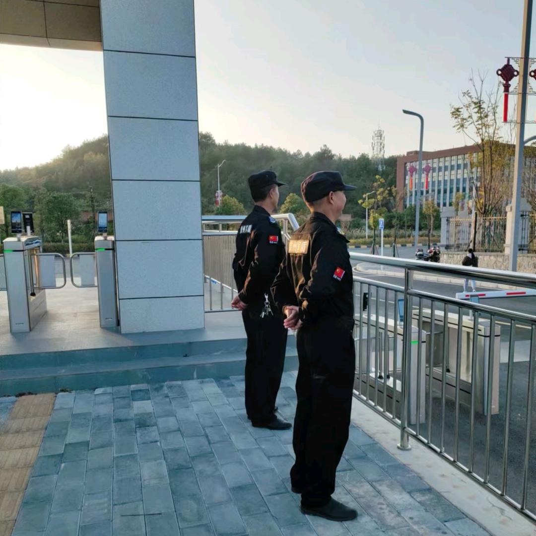 贵阳保安招聘（九哥）