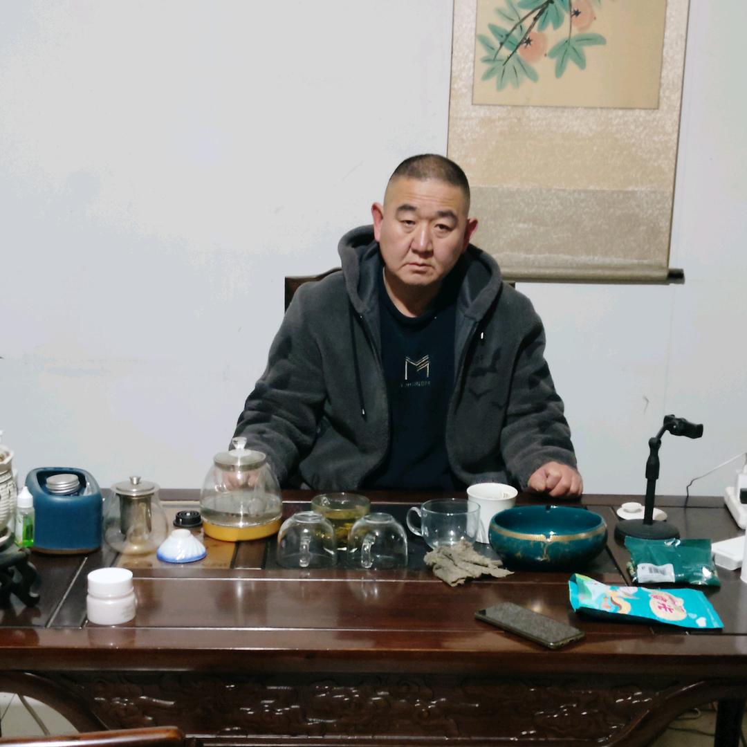 奶山羊，老实人
