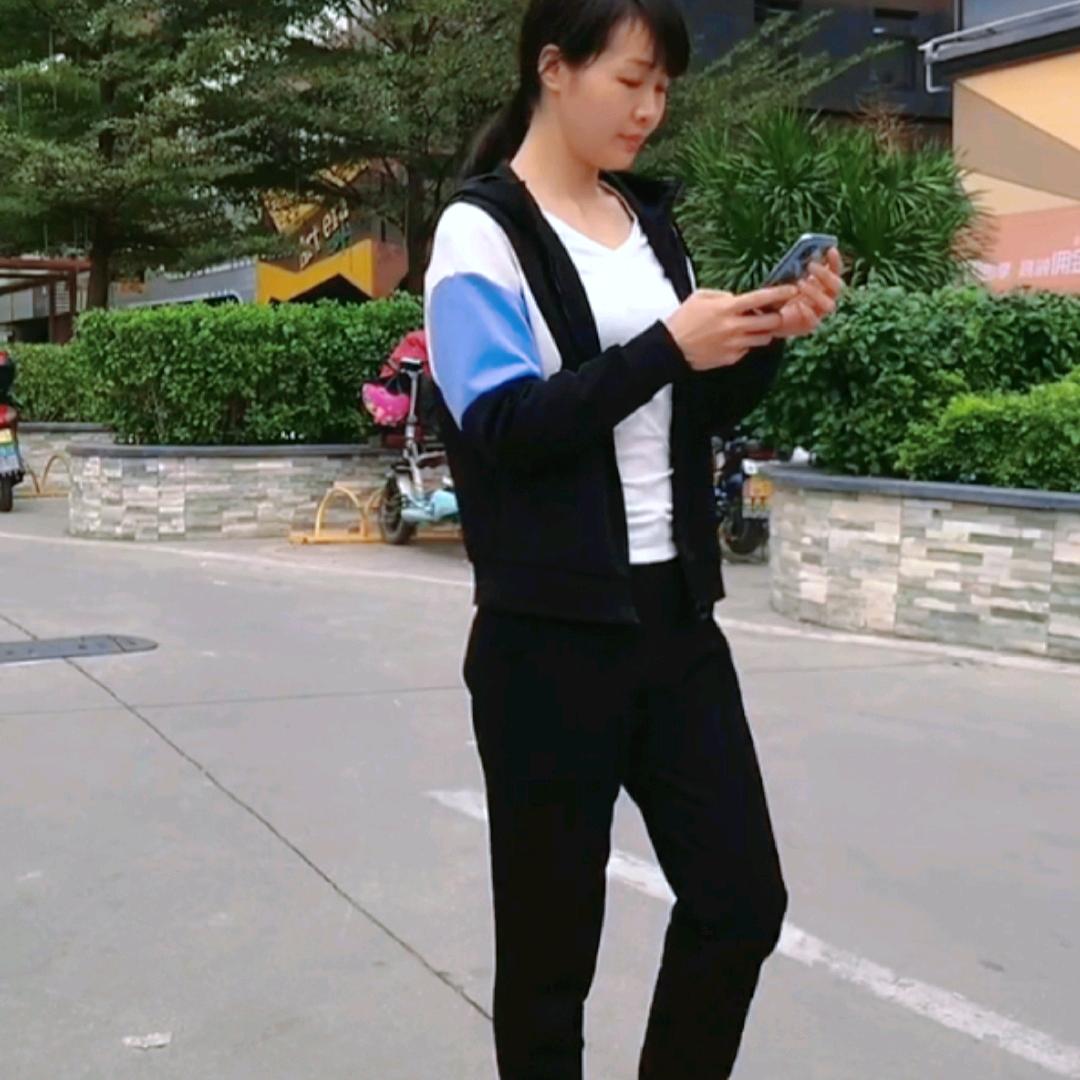 娟<朋友圈>