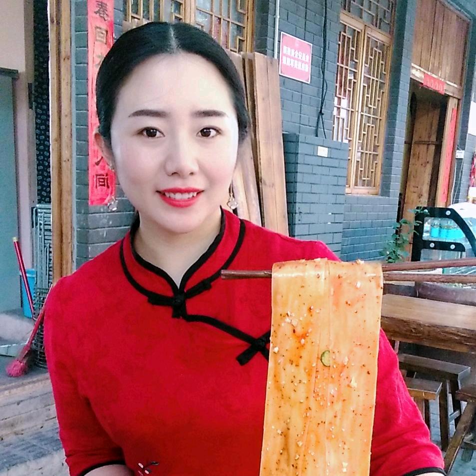 酒厂老板娘
