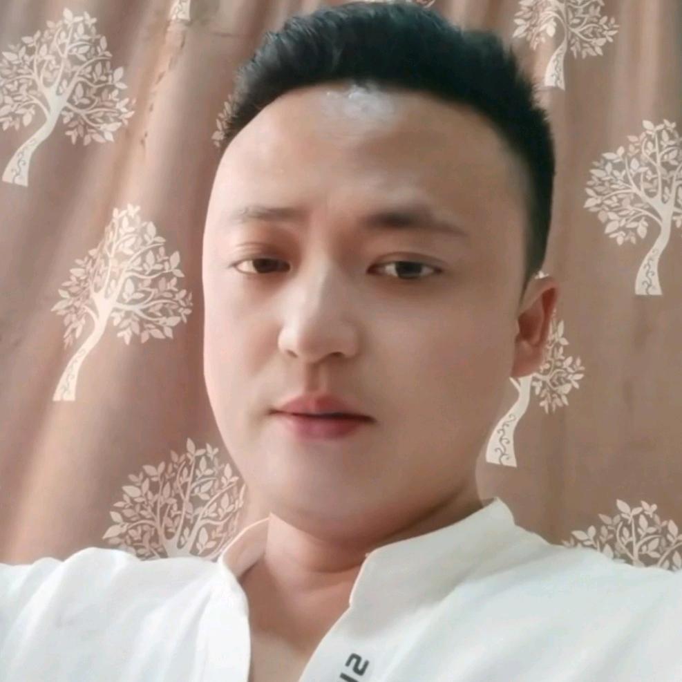 自诉人