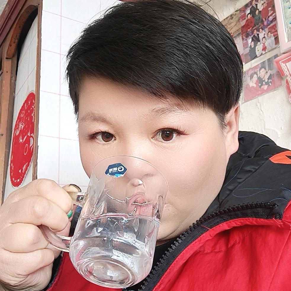 愿意交朋友。