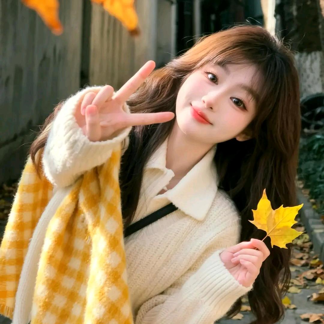 ✨ 玲 娜 P 儿 🦊