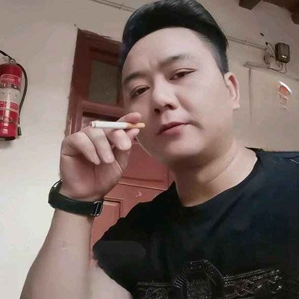 圥忈