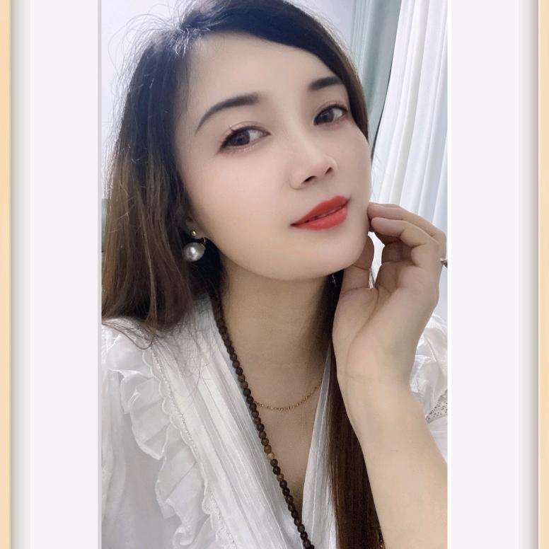 芳芳🎤（橱窗有好物）