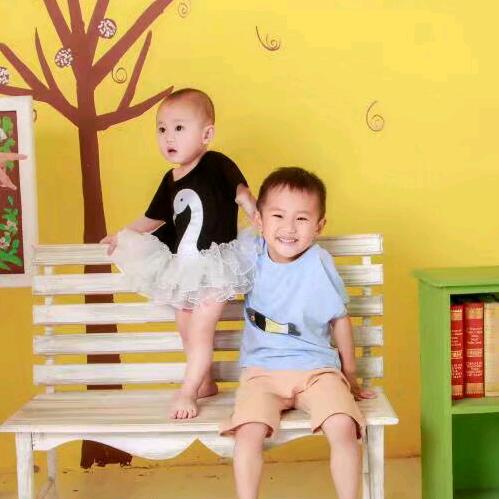 萌萌免婴幼儿服饰