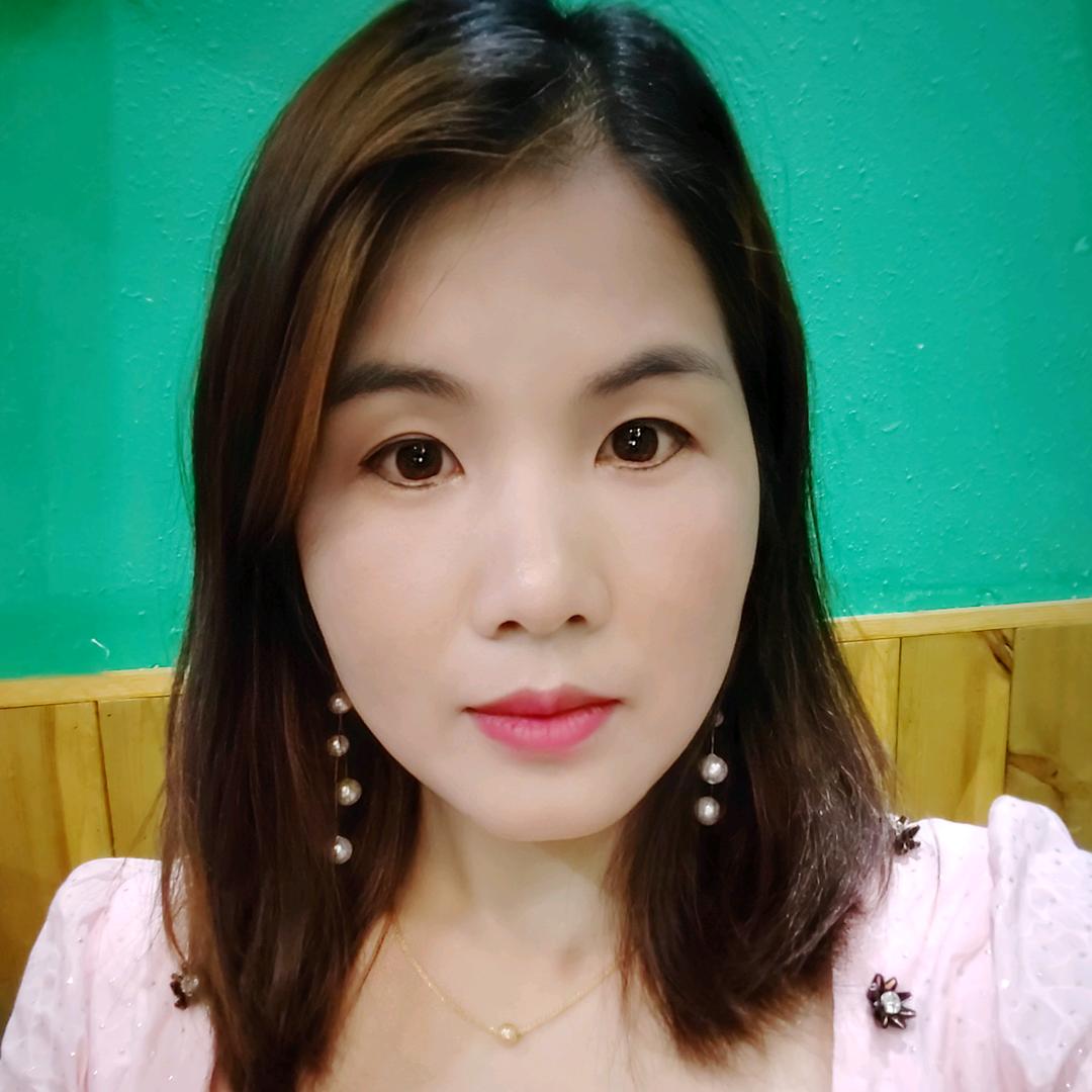 壮族的妹子