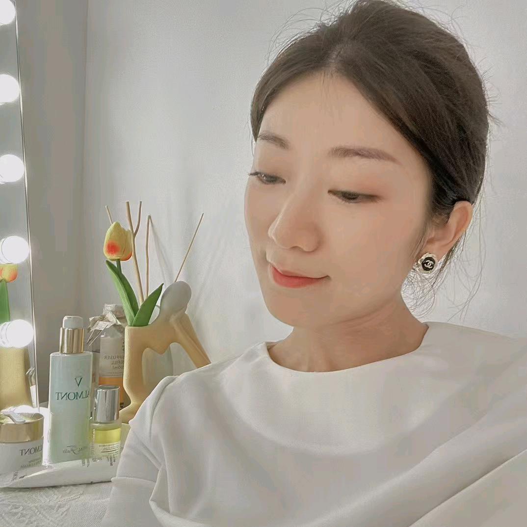 佩琪新中式骨相管理