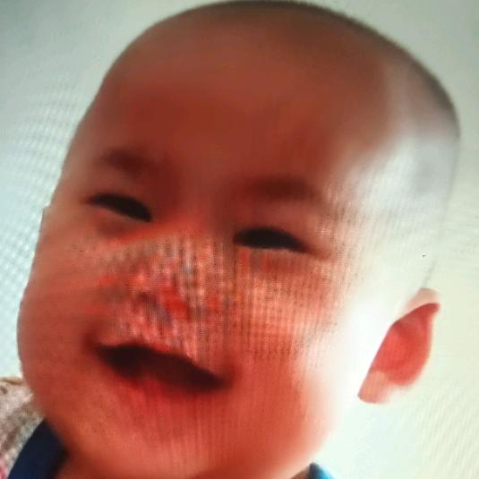 静小怡