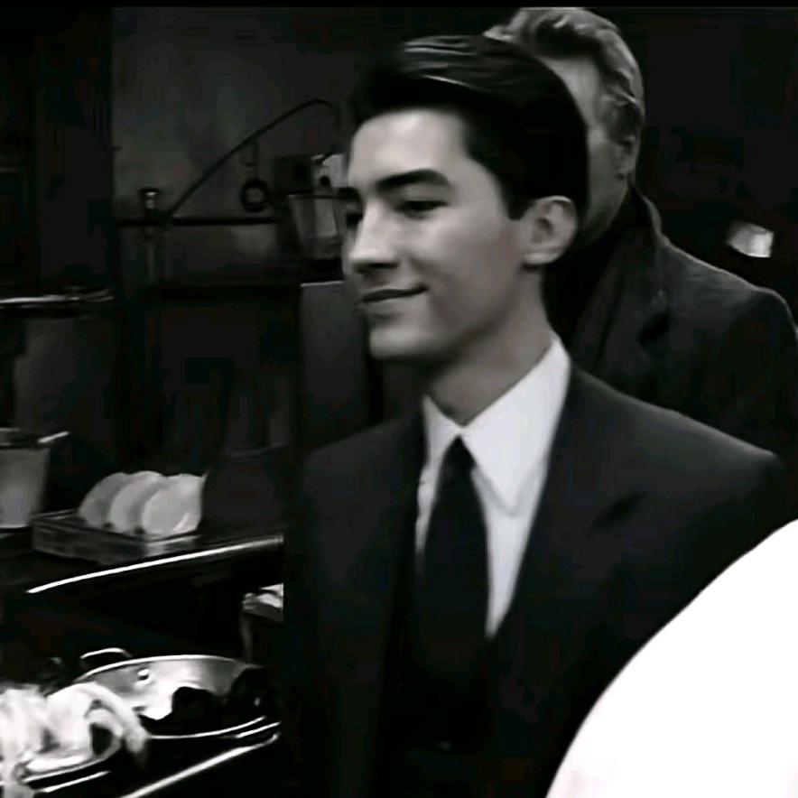 Mr-