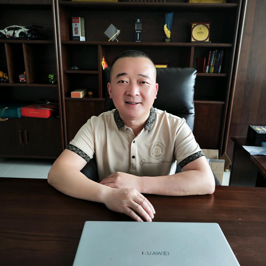 随车吊厂家老余