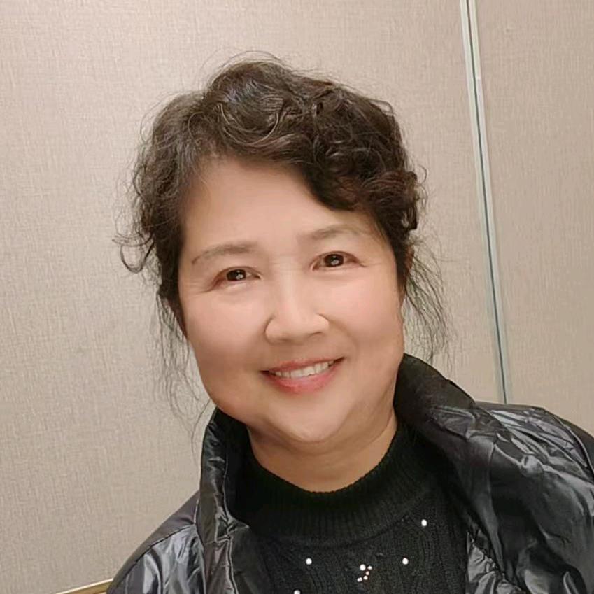 清晨张佐