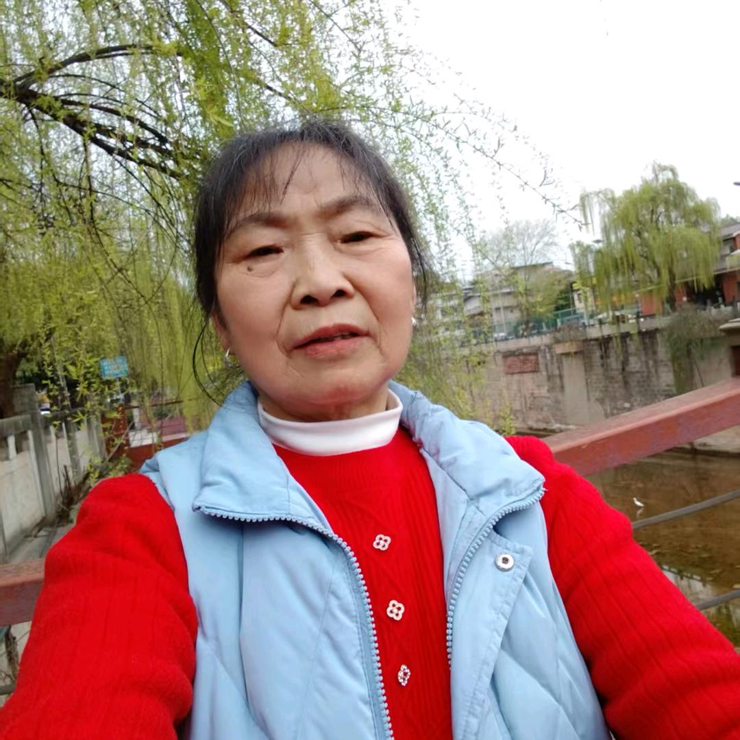 太阳红姐姐晚上7点20首播