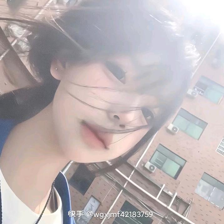 一只小可爱🌸