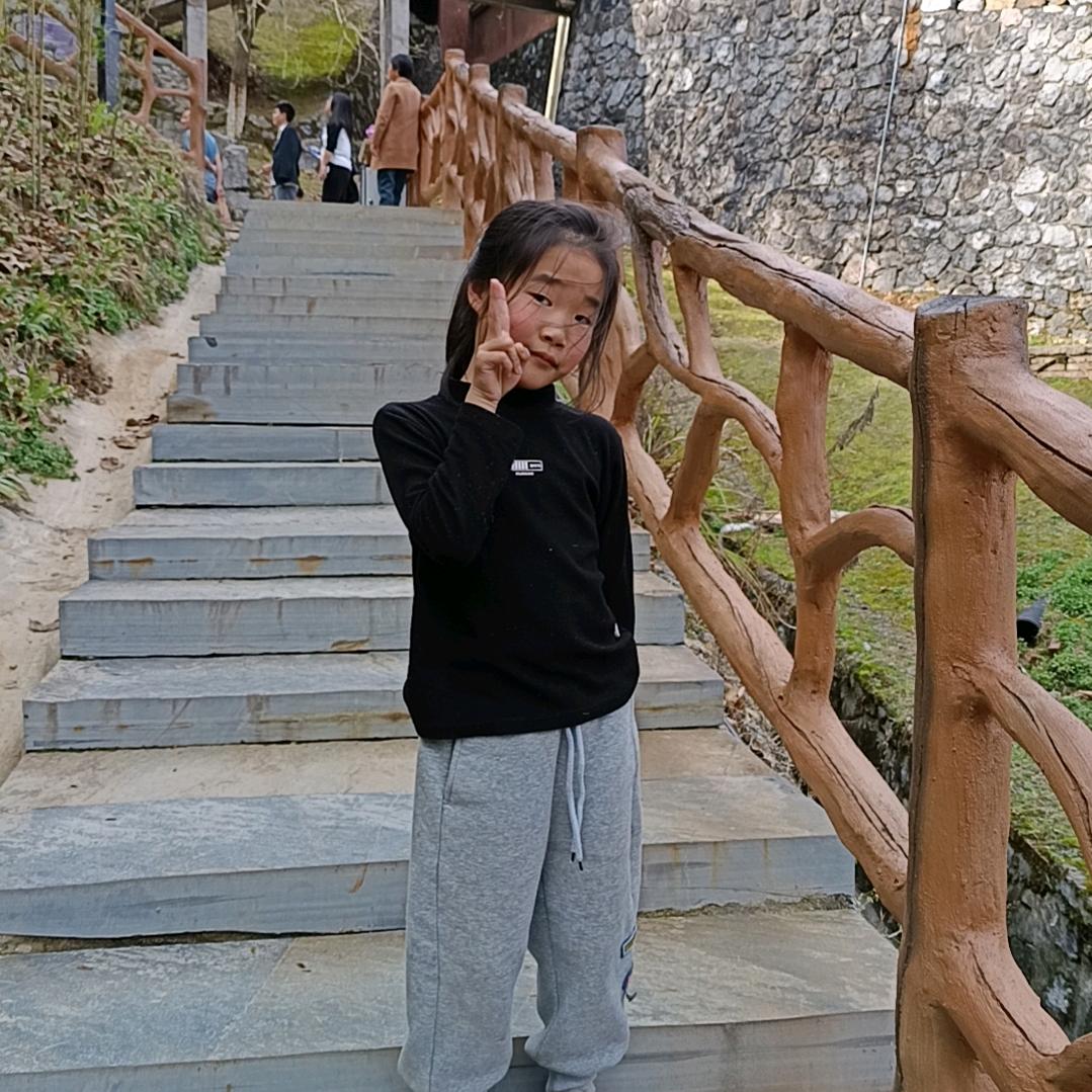 长平邮政快递员黄峰