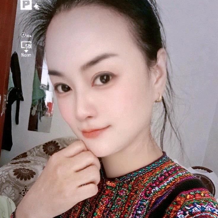 小乔辣子鸡 血鸭焖面