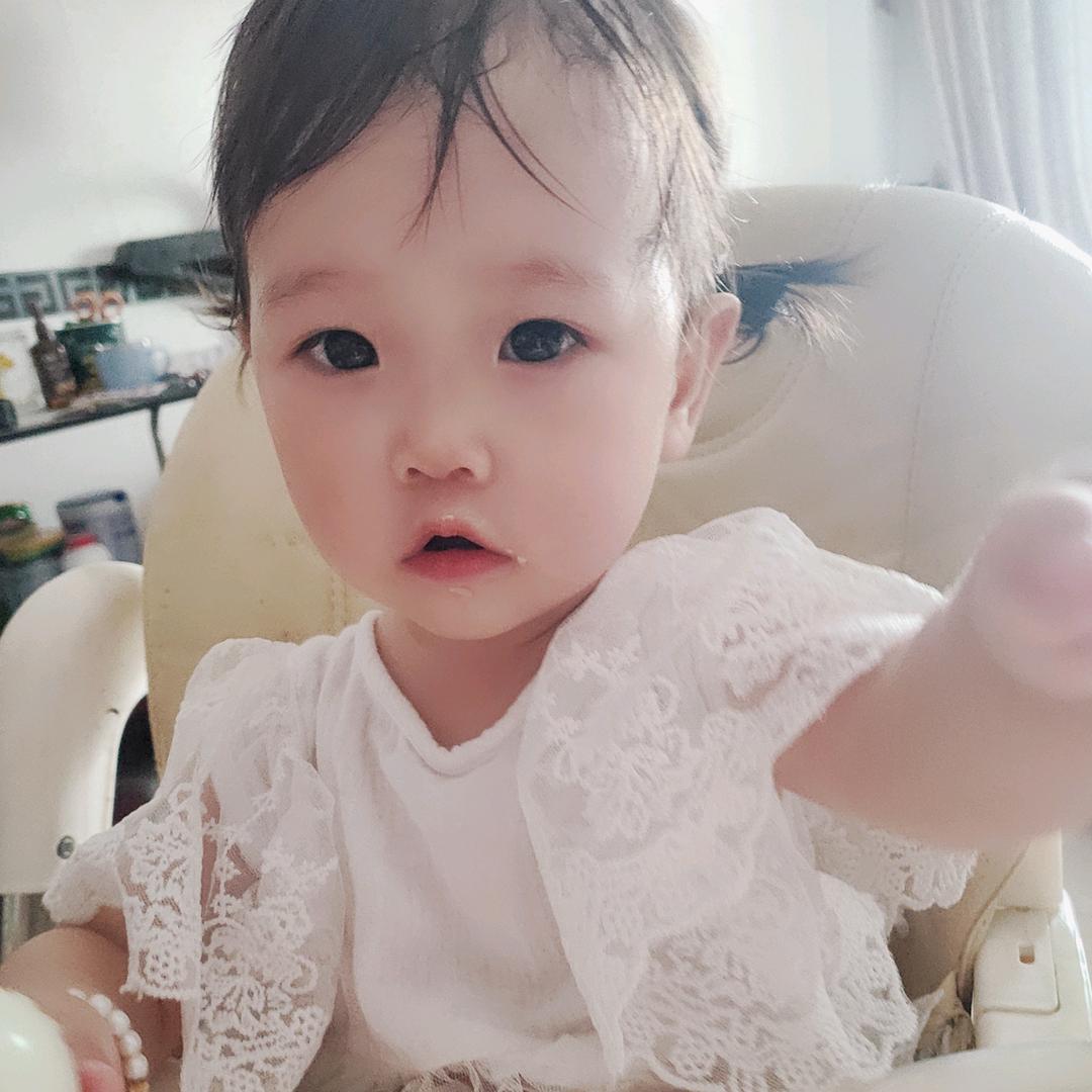小🍓昕昕头像