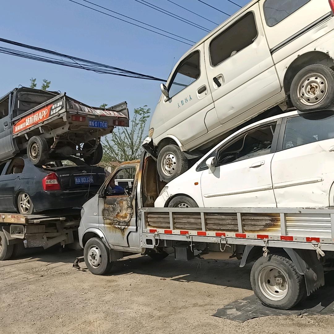 宁陵拖车救援回收报废车，5台拖车