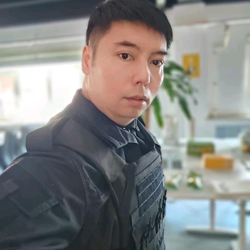 资深龙套超哥