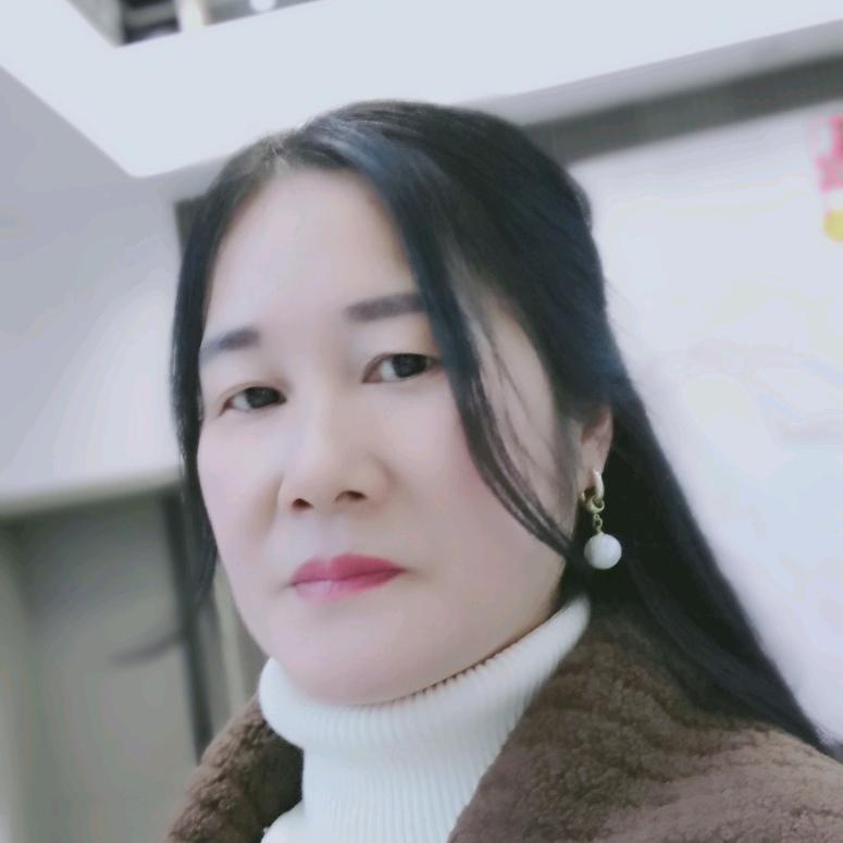 周桃姣70后