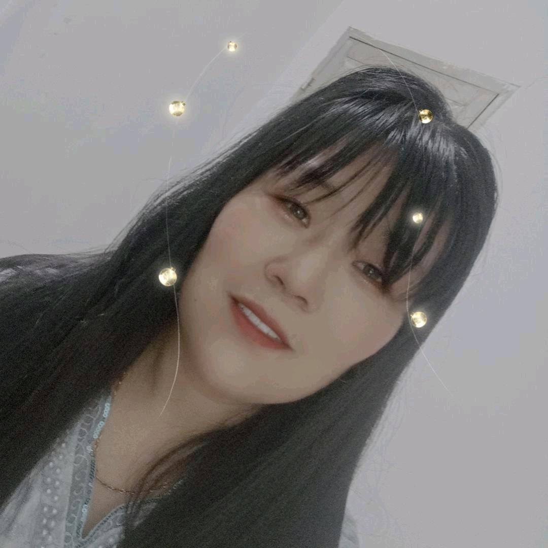 乔丽.