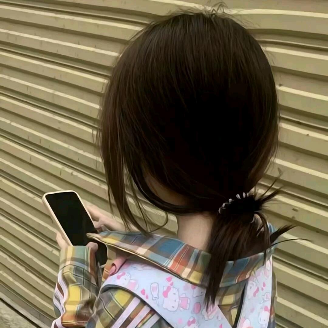 开心，过好每一天(o≖◡≖)臭美