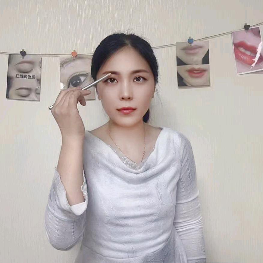 美感设计师小杜