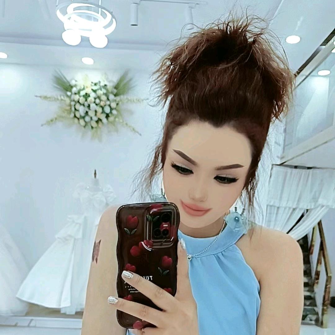 化妆师arzu