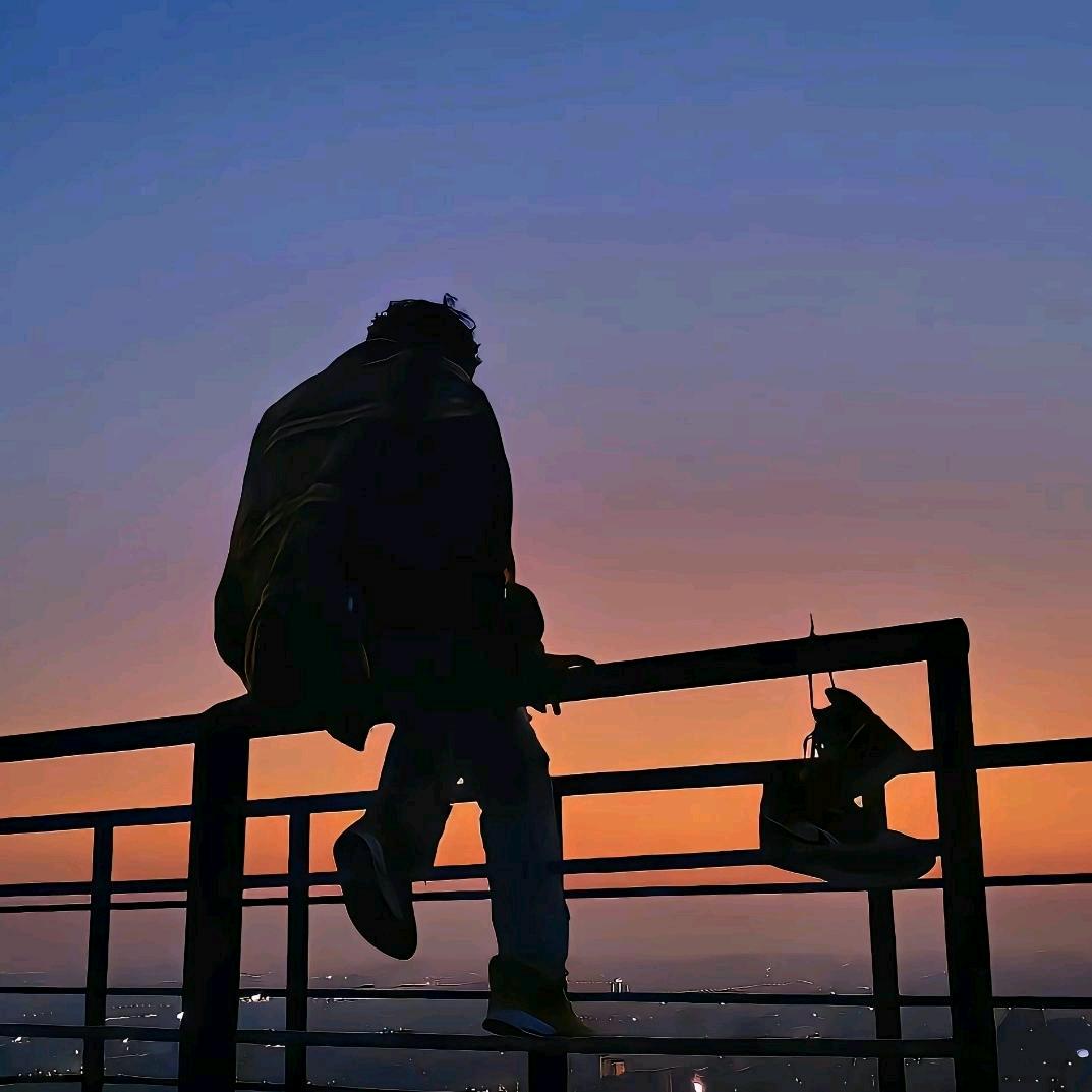 ❄偶尔躲躲乌云.