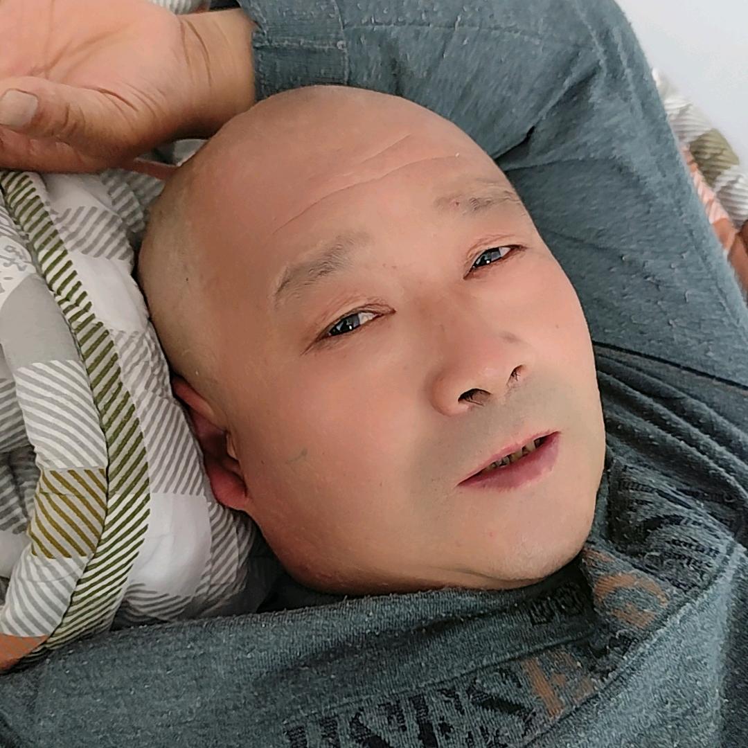 用户5712437206433