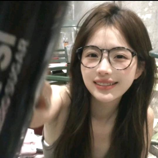 伊瑟（大胡子）
