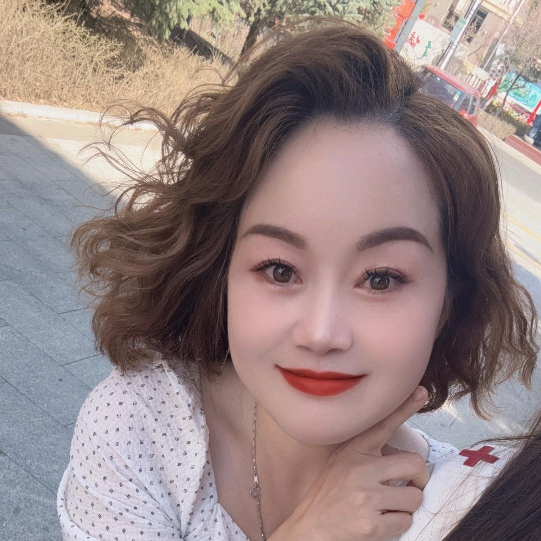 火红的萨日朗