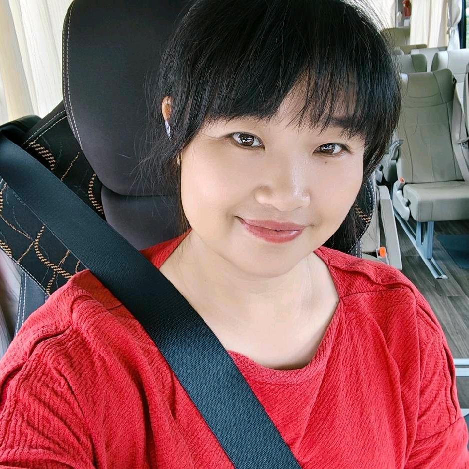 汐颜，