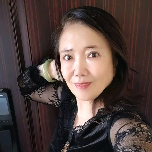 优雅姐🎤晚8点10分直播