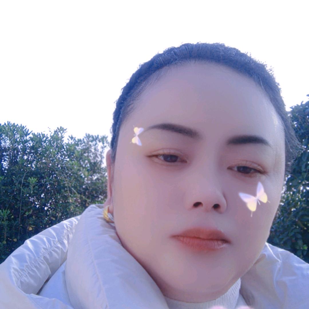 李利荣
