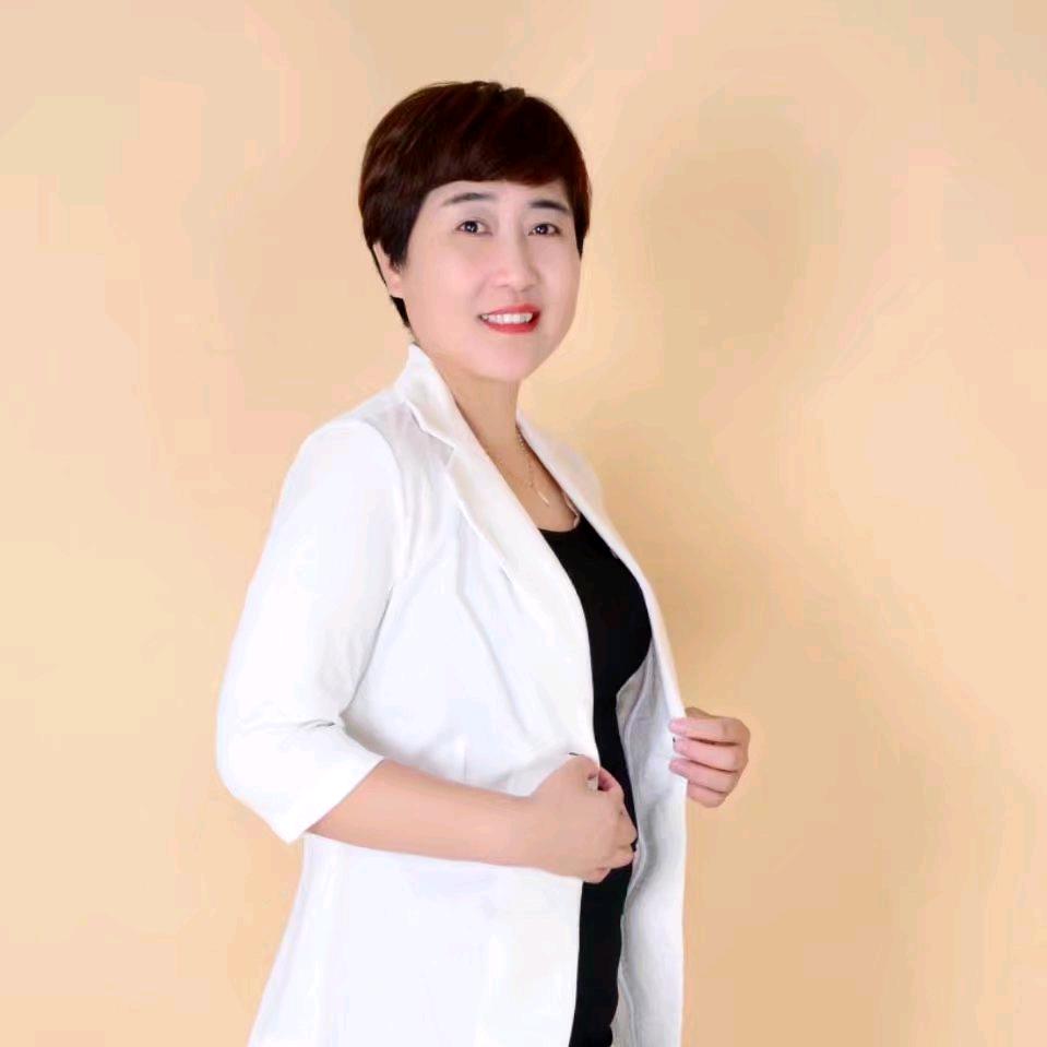 贾晓梅谷小鲜鲜肉馄饨店