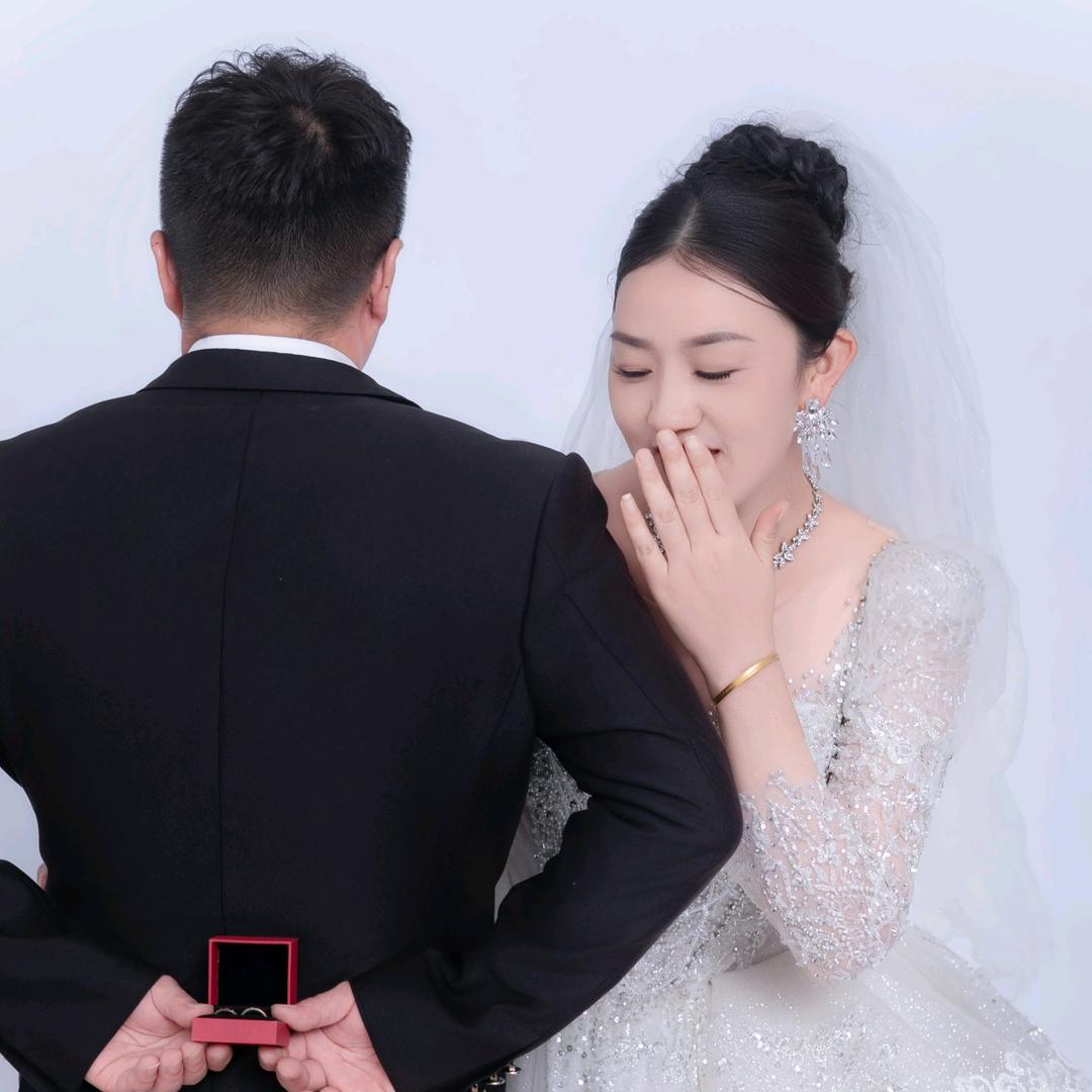 ✧*｡٩原来是小邹吖✧*💕